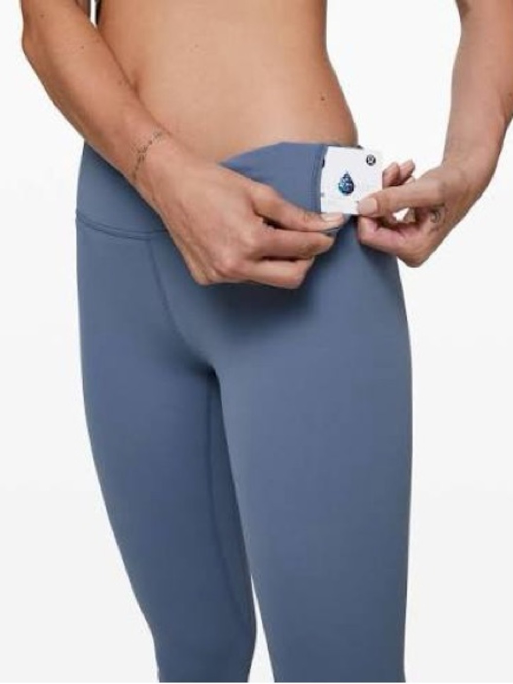 Lululemon Align Pant 25"
Oasis Blue Size 10 - Picture 3 of 8